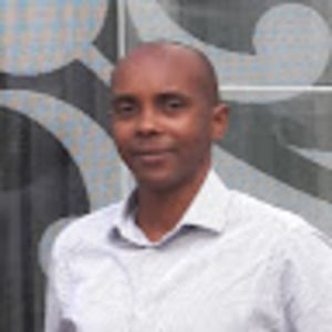 Meet your Posher, Luis